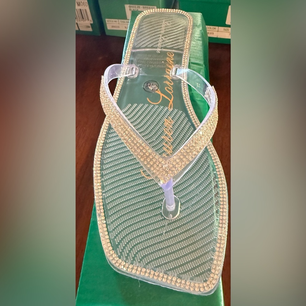 Lauren Lorraine Clear Rhinestone Sandals NEW IN BOX sz 8.5